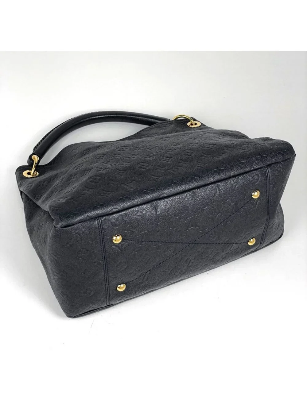 Louis Vuitton this authentic
